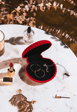 Cargar imagen en el visor de la galería, Joyero Venus Velvet
